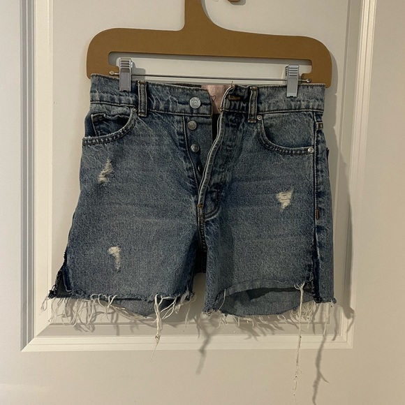 REVICE Pants - REVICE denim shorts 100% cotton- size 25